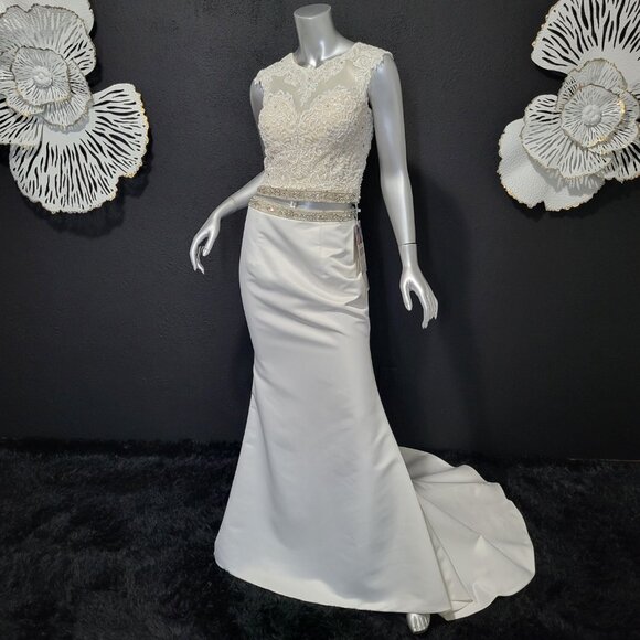 NWT~$1095~MON CHERI~SZ 6~IVORY TWO PIECE EMBELLISHED CROP TOP WEDDING DRESS - Picture 1 of 16
